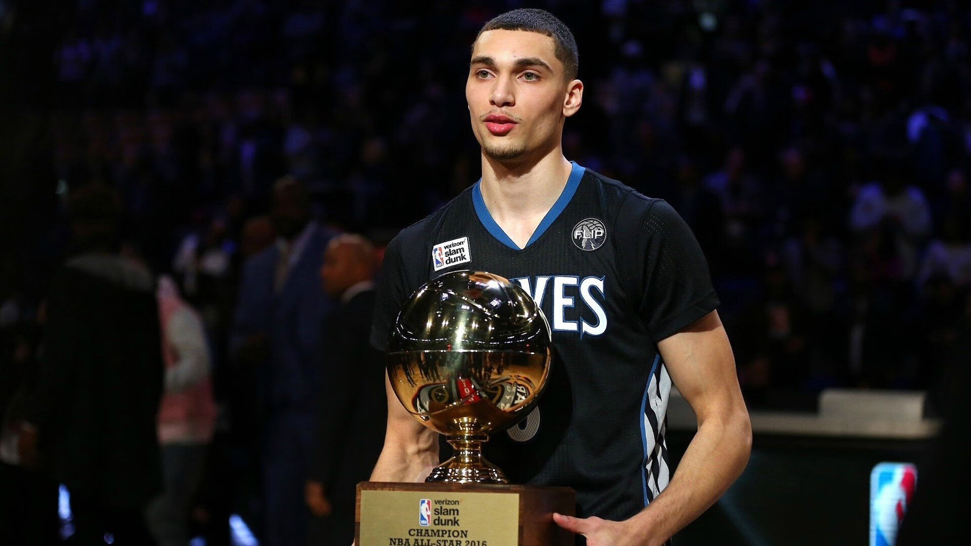 王者荣耀赛事评审组设立“公正观察员”席位